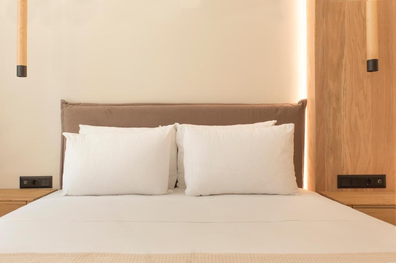 Living Stone Condo Hotel เอเธนส์ ภายนอก รูปภาพ