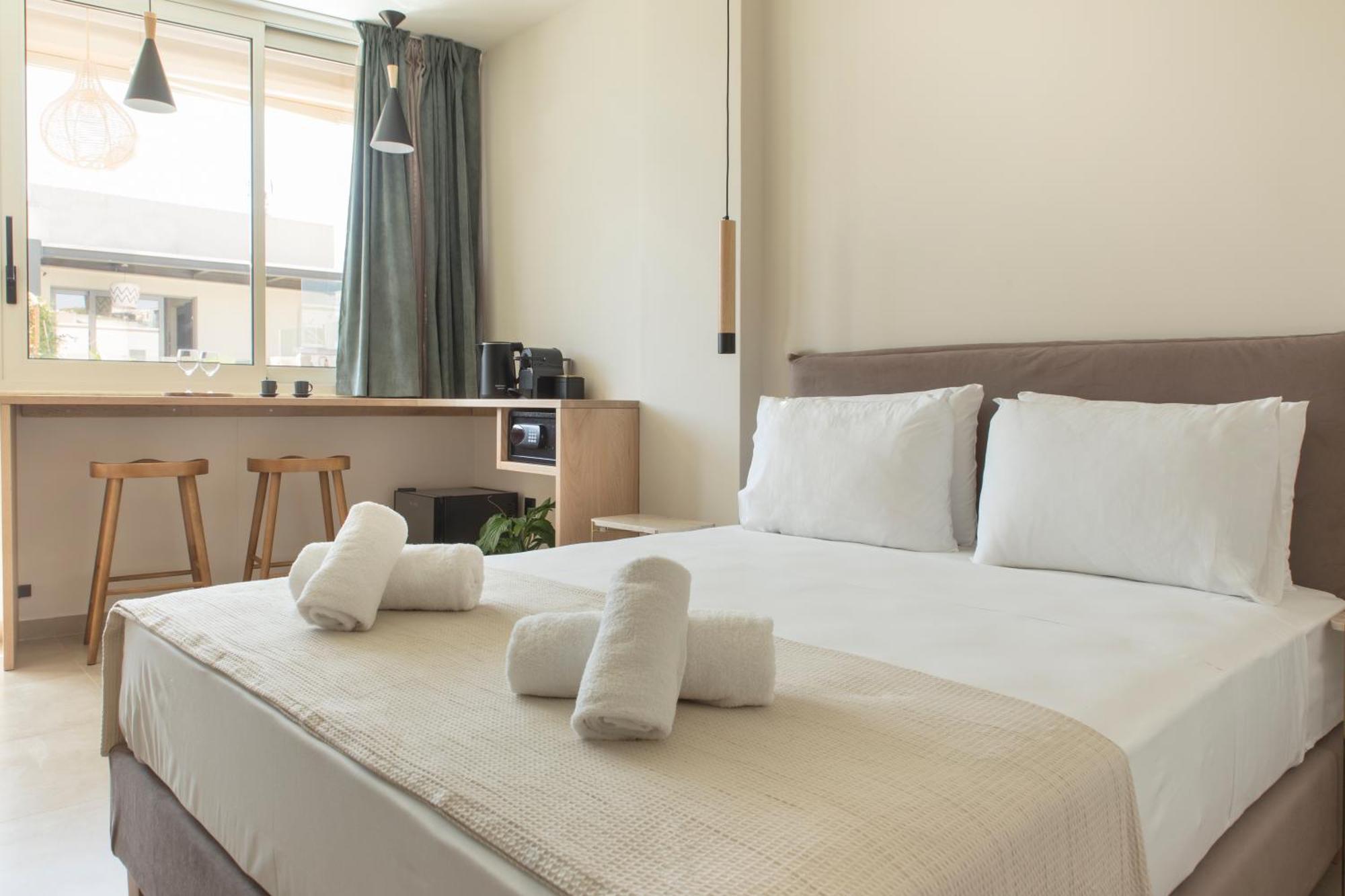 Living Stone Condo Hotel เอเธนส์ ภายนอก รูปภาพ